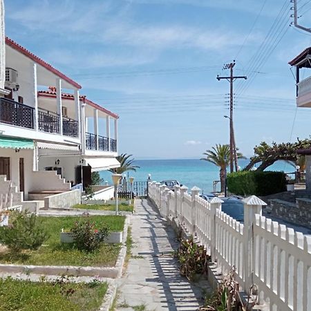 Hippocampus Beach House Polychrono Exterior photo